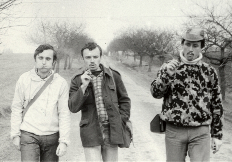 1977-02.17.