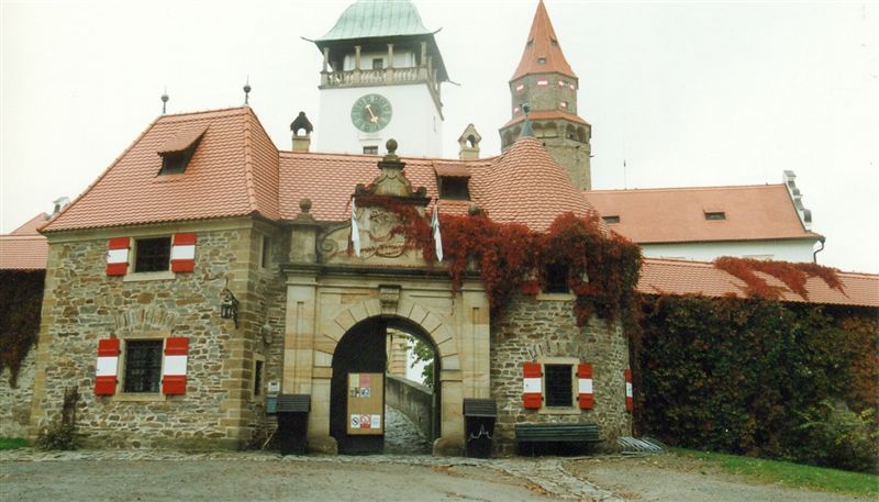 Hčundr_Konice_ArnoštHaus_3.-6.10.2002_KLOF (18)