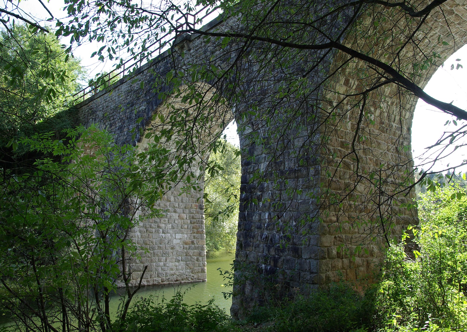 138_zatopený železniční viadukt u Němčic