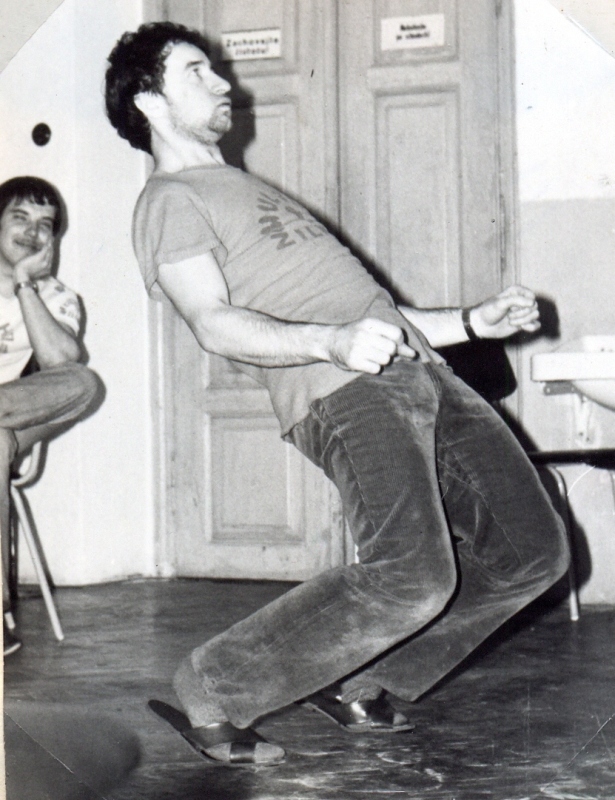 1979-12.115